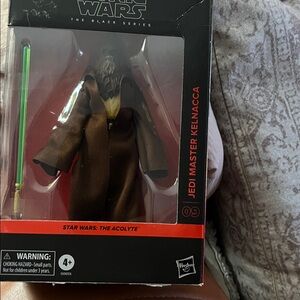 Hasbro Star Wars Jedi Master Kelnacca with Green Lightsaber the black series